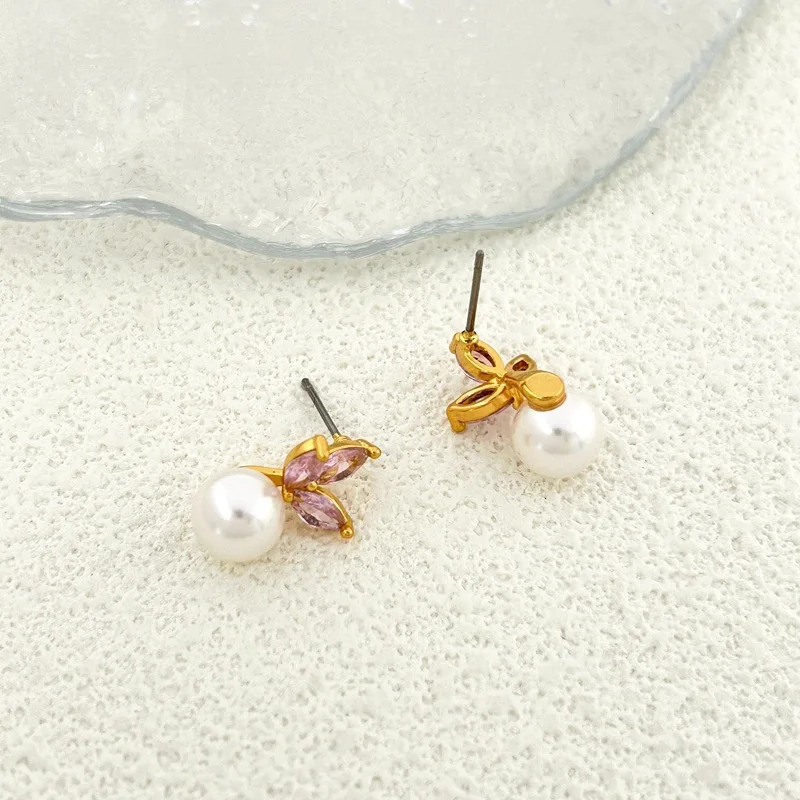 Korean Minimalist Exquisite Niche Flower Pearl Earrings With Cool And Elegant Style For Women 250517