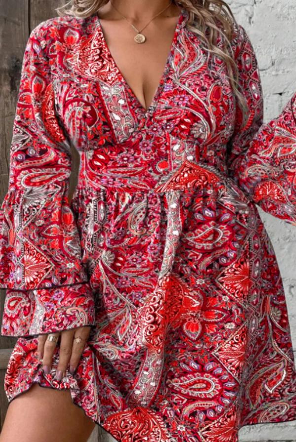 2025 Bohemian style fashionable printed Paisley V-neck long sleeved plus flared sleeve Plus Size Dresses