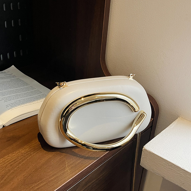Small niche design, high-end metal decoration, hand-held box bag, new versatile chain shoulder crossbody women's bag
