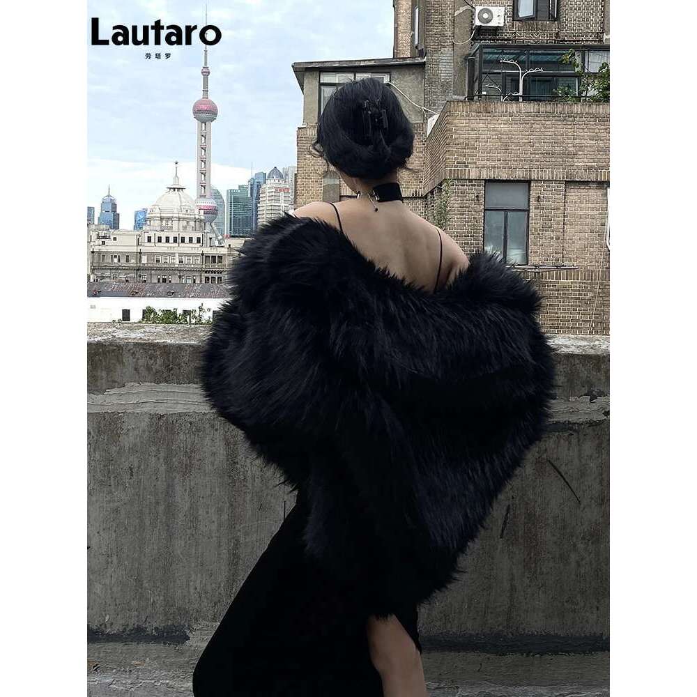 Lautaro Winter Cool Oversized Casual Soft Thick Warm Black Hariy Shaggy Faux Fur Coat Women Turn-down Collar Fluffy Jacket 2023