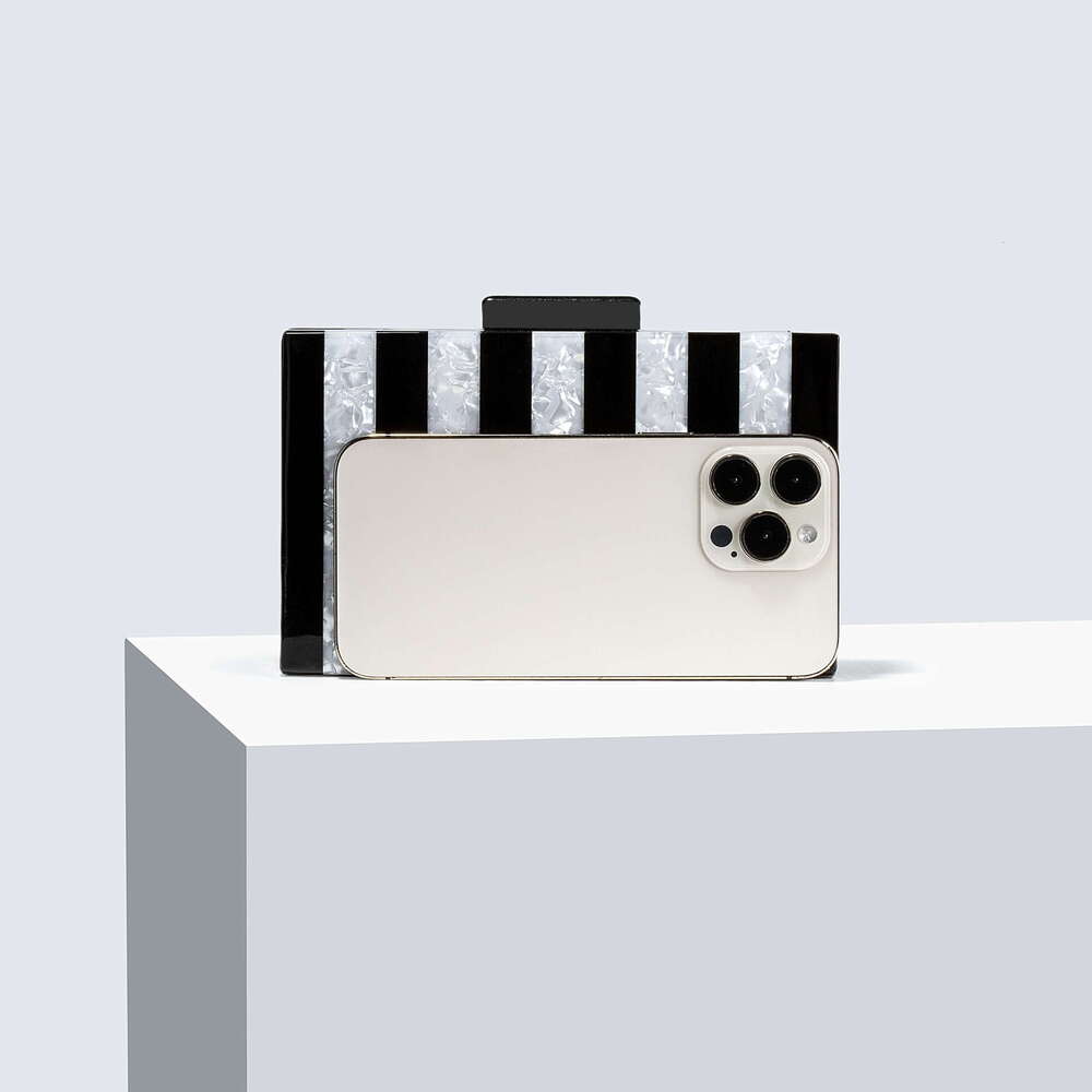 2025 Women's New Single Shoulder Diagonal Cross Striped Splicing Acrylic Bag Fashion Wedding Banquet Handbag