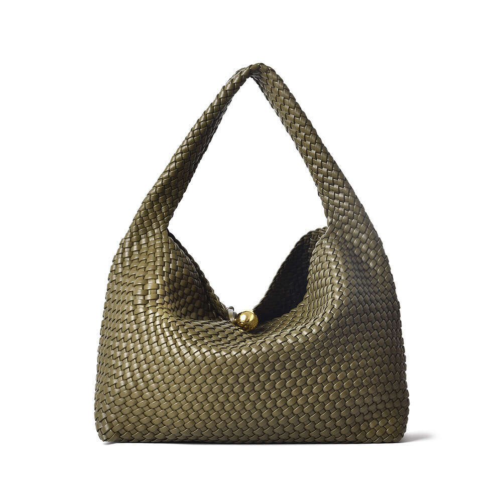 French armpit woven women's bag, high-end and trendy, niche handbag, large capacity commuting shoulder bag for work