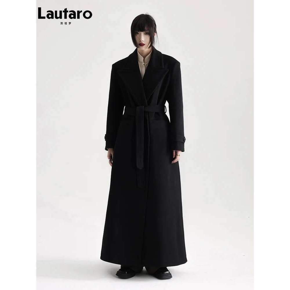 Lautaro Winter Extra Long Black Warm Soft Wool & Blends Coat For Women High Quality Loose Casual Woolen Overcoat 2024