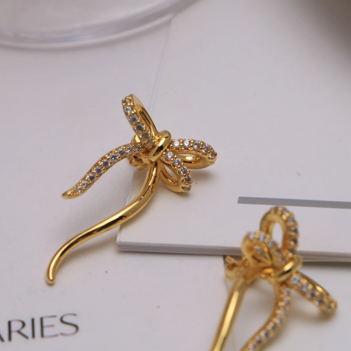5 Pairs Fashion Gold /Silver Color Ribbon Bow Drop Earrings for Women Girls Korean Style Bow Ear Studs Earrings Wedding Jewelry 250517