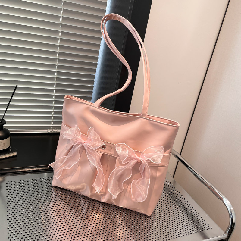 Free Delivery Designer Bag 2025 New College Style Bow Tote Large Capacity Pleated Single Shoulder Cute And Sweet Commuting For Women Luxury Bag