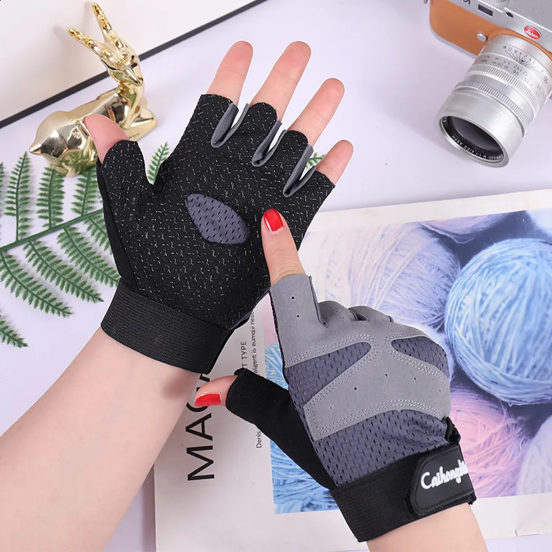 Cycling Fingerless Gloves for Men Women Motorcycle Summer Bicycle Fitness Gym Sports Weightlifting Breathable 250515