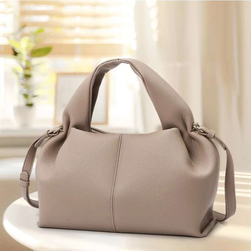 Solid Color Simple Handbag, Female Niche Design Temperament, Shoulder Bag, Stylish And Versatile Crossbody Bag
