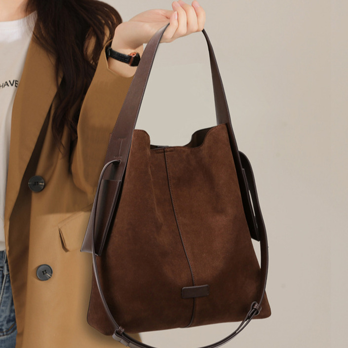 Free Shipping Designer Bag Women's Hanging Ear Bucket Bag New Fashionable Frosted Shoulder Bag Large Capacity High-end Handbag Shopping Bag