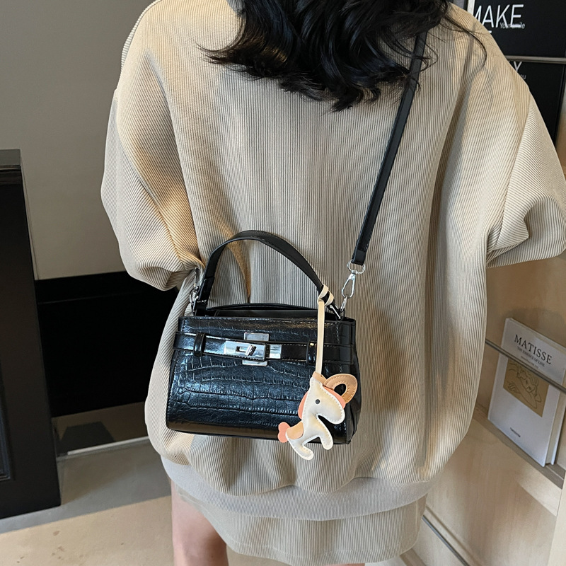 Fashion Crocodile Pattern Handheld Kelly for Women 2025 New Fashionable Versatile Shoulder with High Quality Crossbody Bag