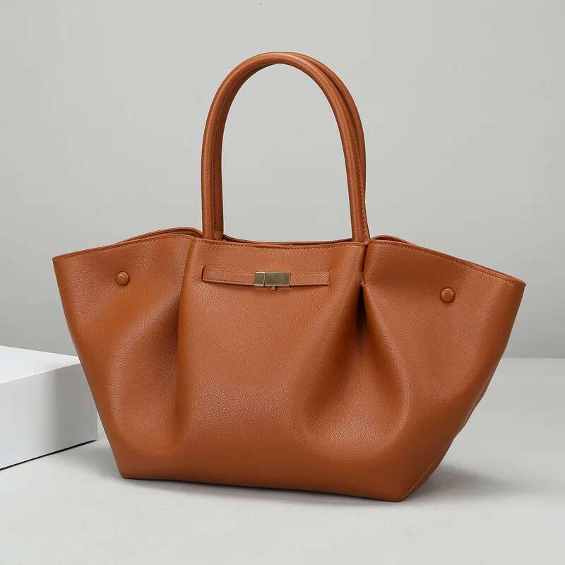 Tote High-End Fashion Wing Bag, Retro Large Capacity Commuting Bag