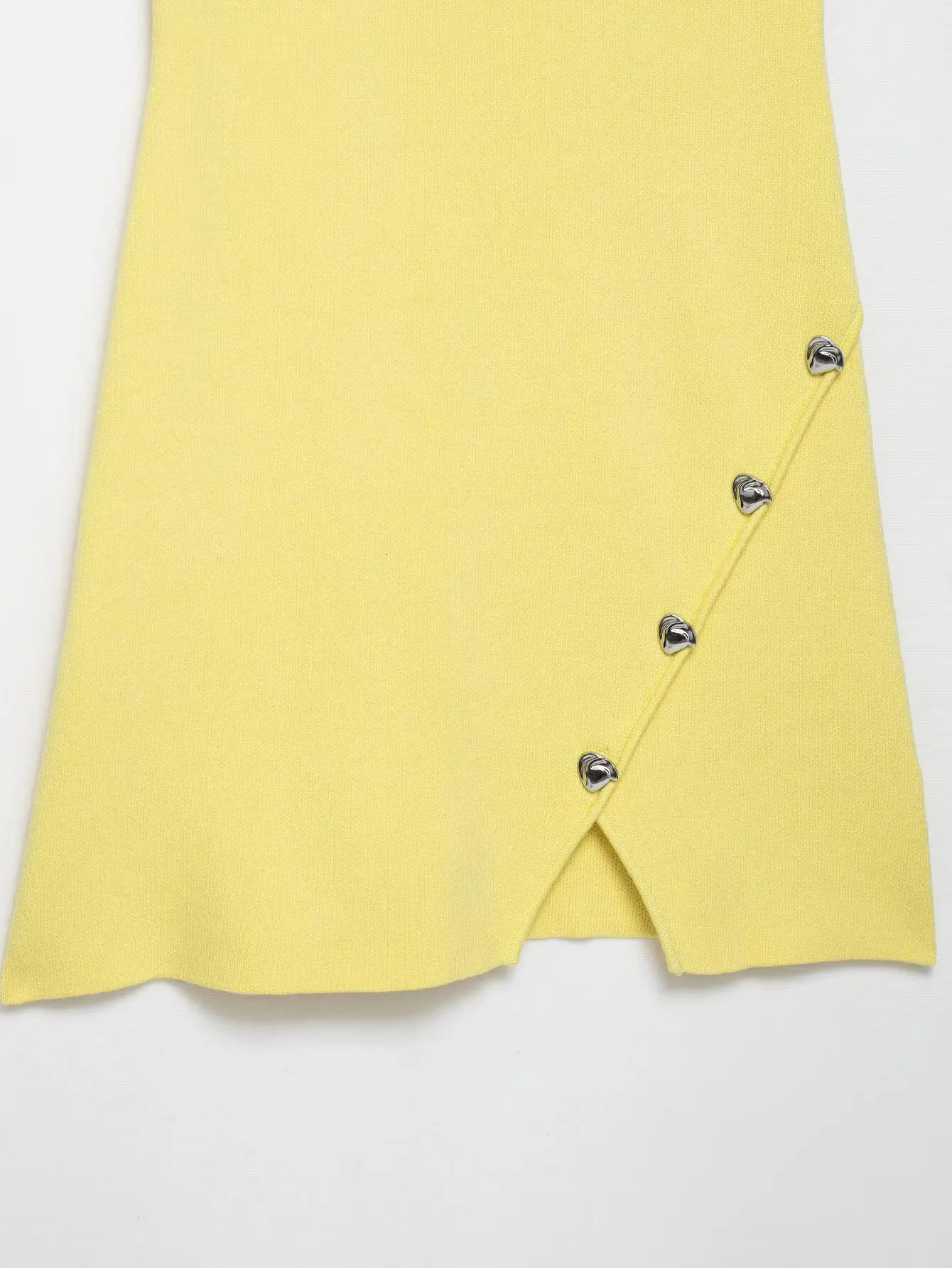 European and American style temperament slim irregular button sleeveless knitted dress 250520