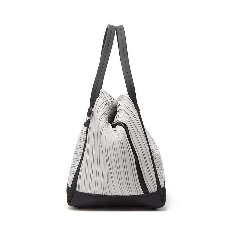 Women Design Handbag Fashion Storage Women's Lightweight Nylon Shoulder Crossbody Bag Large Capacity Handbags