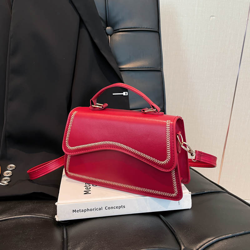Free Delivery Designer Bag Artistic Fashion Shoulder Crossbody 2025 Niche Design Irregular Hand Casual Small Square Trend Luxury Bag8520