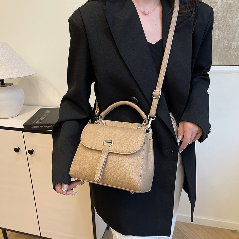 Women 2025 New Trendy Fashion Small Square European and Korean Simple Single Cross Shoulder Handheld Women's Bag