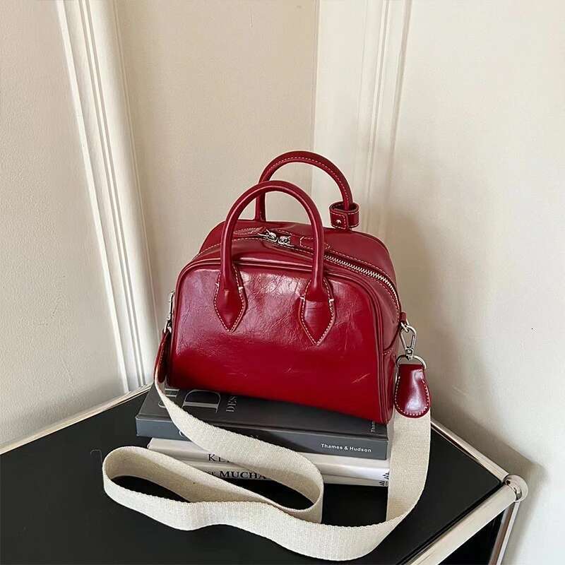 Top Layer Cowhide Boston Brand Design Pillow Shoulder Crossbody Handbag Genuine Leather Women's Bag Trendy