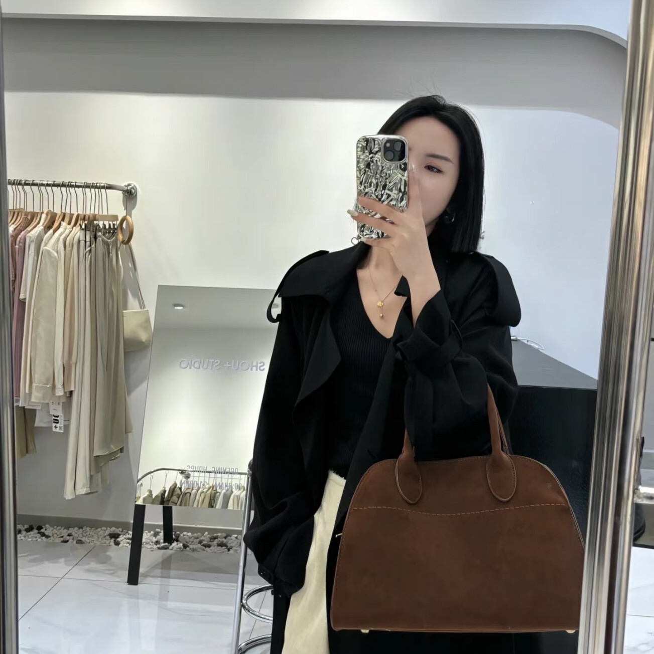 Suede official document for women in spring 2025 new high-end handbag shoulder bag fashionable commuting tote bag