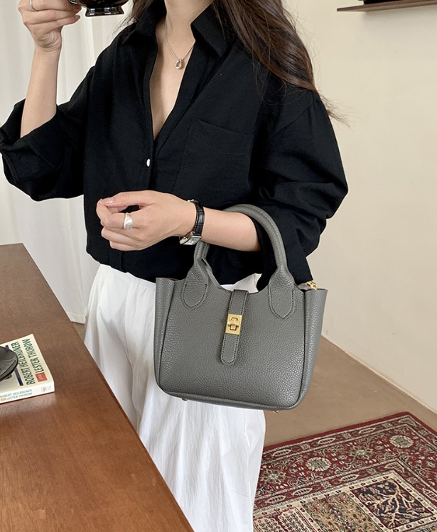 Totes Armpit Bag Autumn/Winter Design Versatile Single Shoulder Crossbody Handbag For Women