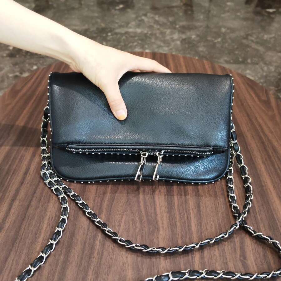 Women Chain Crossbody Design Pu leather Lady Shoulder Purse Large Capacity Classic Black Fold Envelope Bag