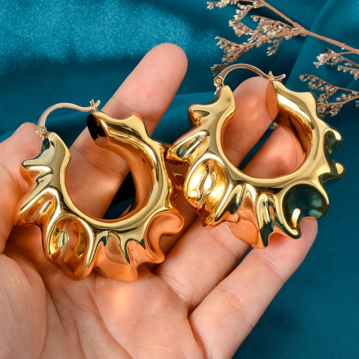 Fashion Geometry Hoop Earrings for Women Girl 18K Gold Plated Statement Big Earrings Vintage Jewellery Accessories Party Gift 250519