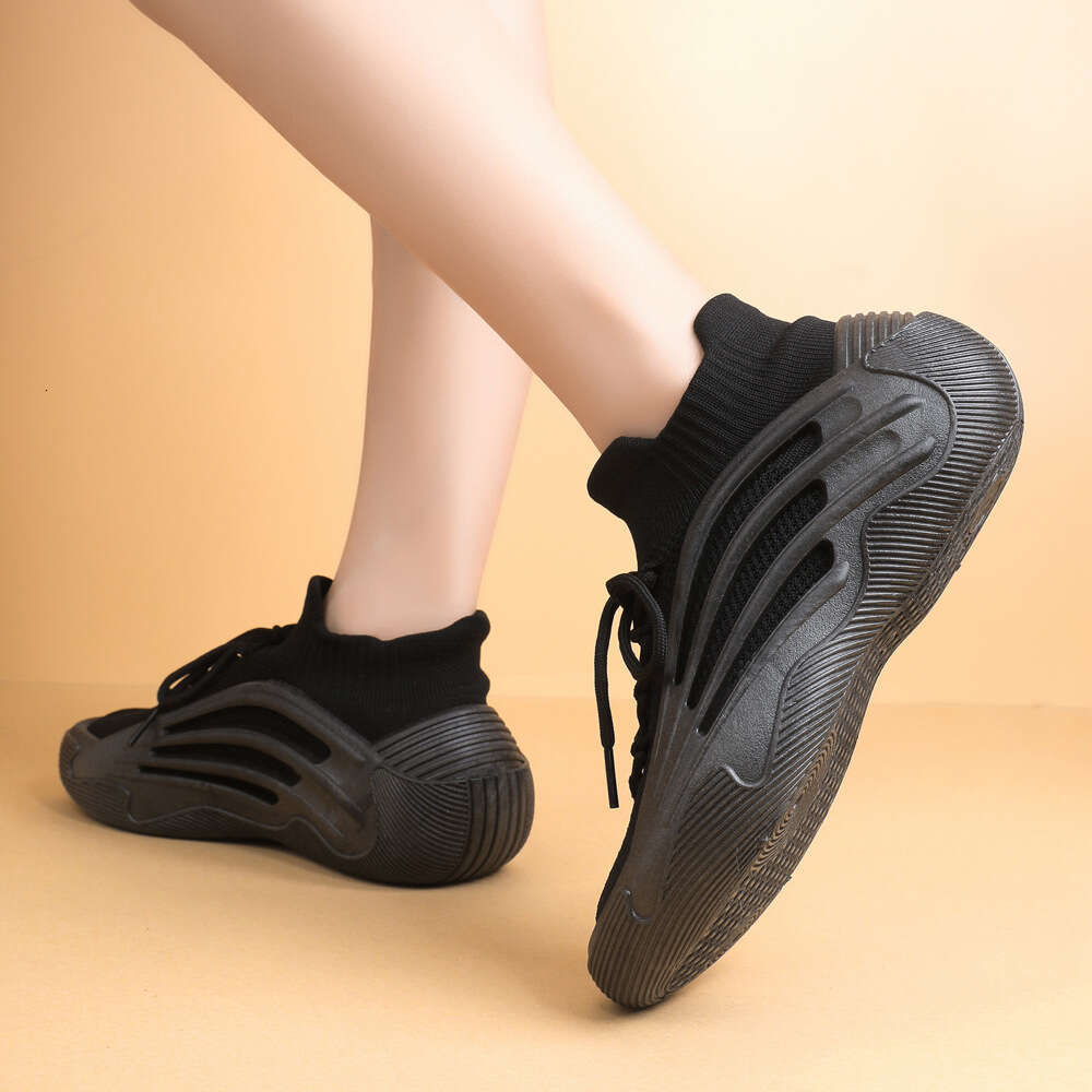 Sock women's spring NEW TOP new style, niche thick fly woven sports and leisure shoes, soft soled breathable fitness running shoes