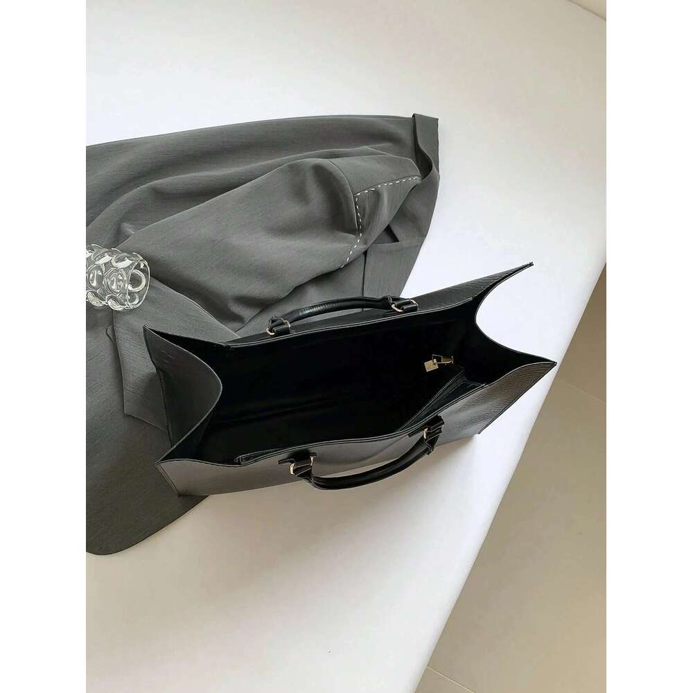 Fashion Trend Snake Print Four Seasons Tote Versatile Travel Oversized Business Shopping Portable Women's Shoulder Bag