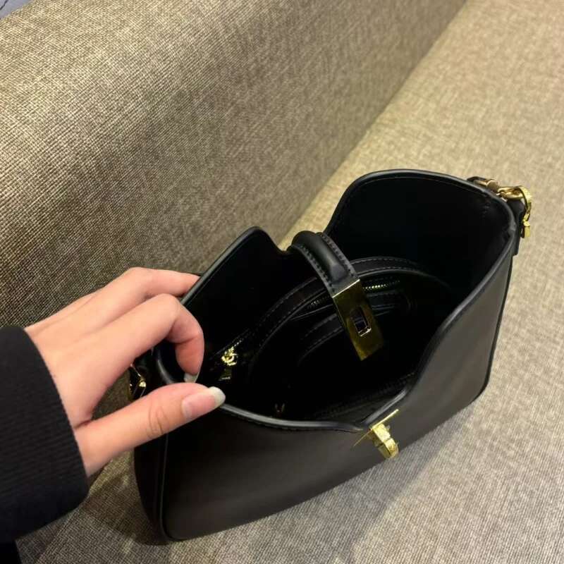 Brand Design Lock Buckle Shoulder Women Genuine Leather Elegant Commute Handbags Concise Fashion Bucket Bags 2025