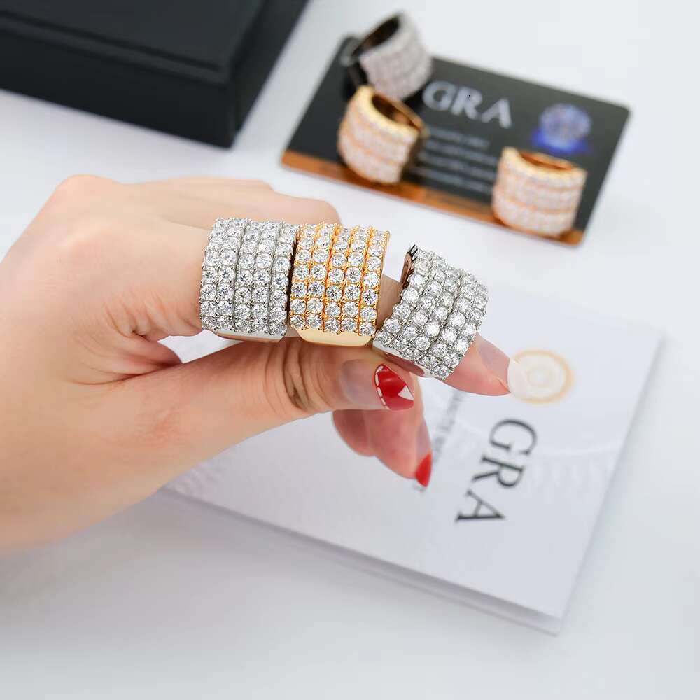 Factory Custom Wholesale Women Men Luxury Iced Out Bling S925 Silver Vvs Mossanite Moissanite Diamond Hip Hop Fine Jewelry Ring