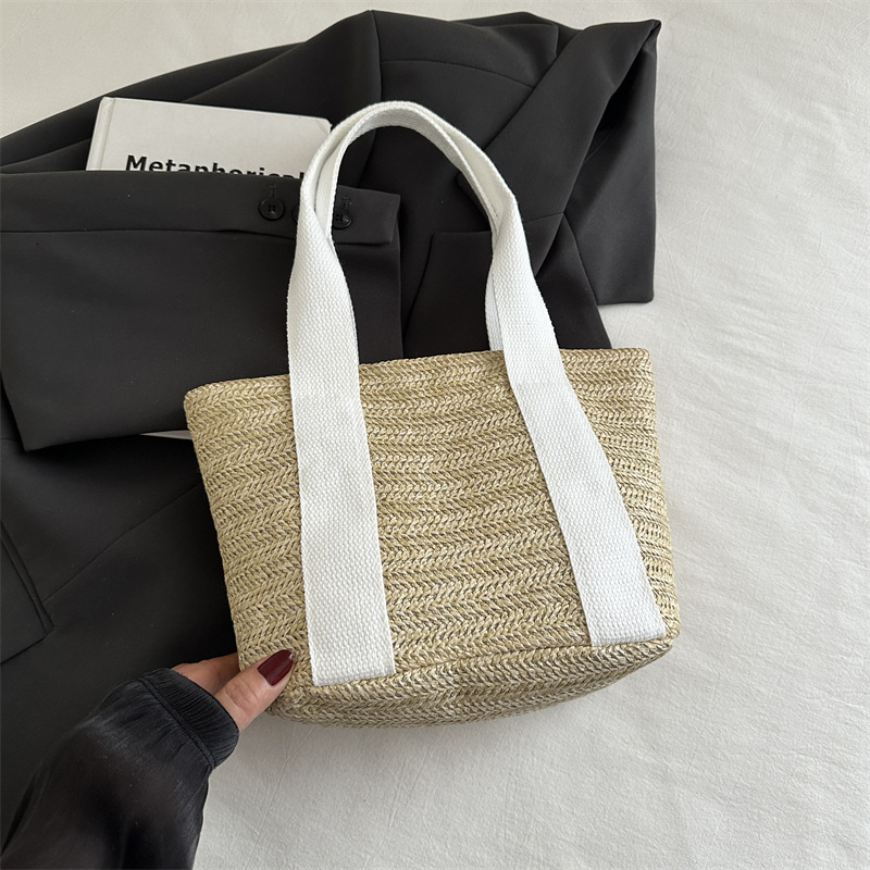 Free Delivery Designer Bag 2025 Spring Grass Women's Large Capacity Wind Woven Leisure Versatile Camping Picnic Bag Luxury Bag