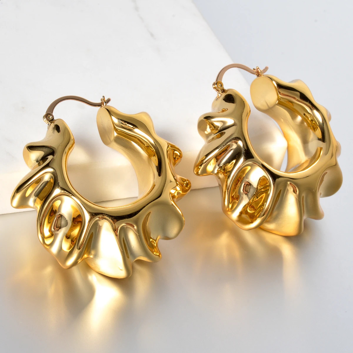 Fashion Geometry Hoop Earrings for Women Girl 18K Gold Plated Statement Big Earrings Vintage Jewellery Accessories Party Gift 250519