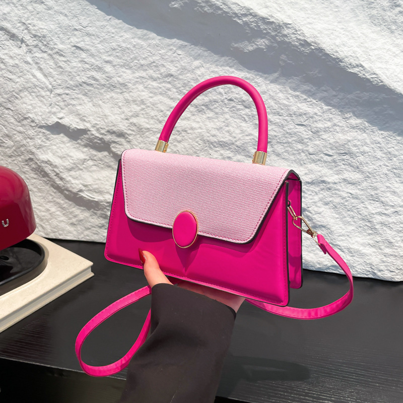 Free Delivery Designer Bag Fashion Cover Contrasting Color 2025 New Simple And Casual Early Spring Western Style Single Shoulder Crossbody Hand Held S