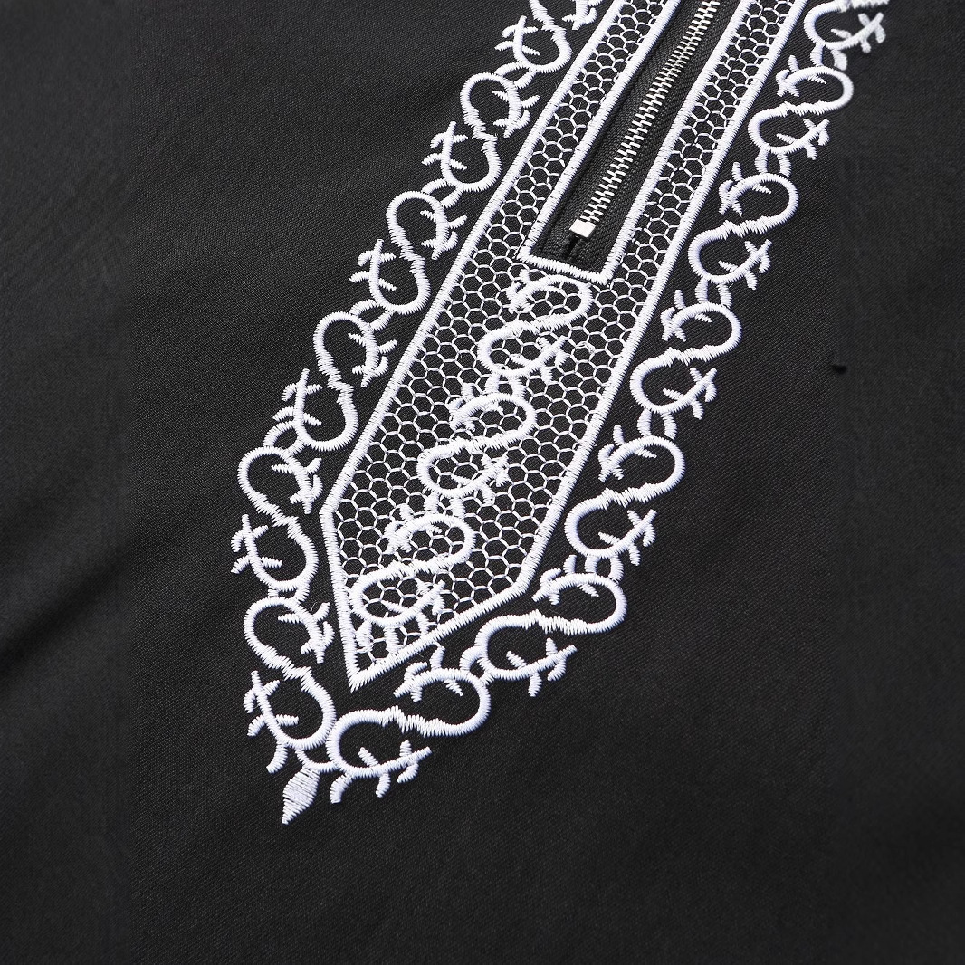 2025 New Designer Clothing New Loose Hooded Men's Embroidered Long Sleeved Muslim Clothing Long Robe Fashion