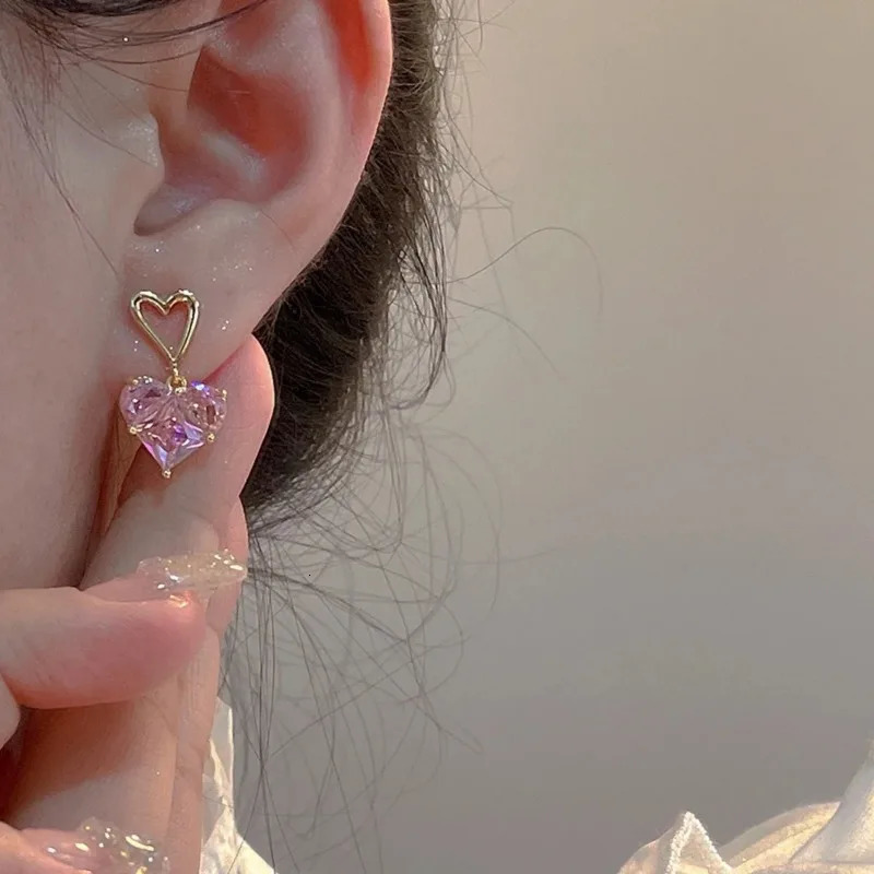3 fashionable heart-shaped zircon pink crystal pendant earrings necklace set 250520