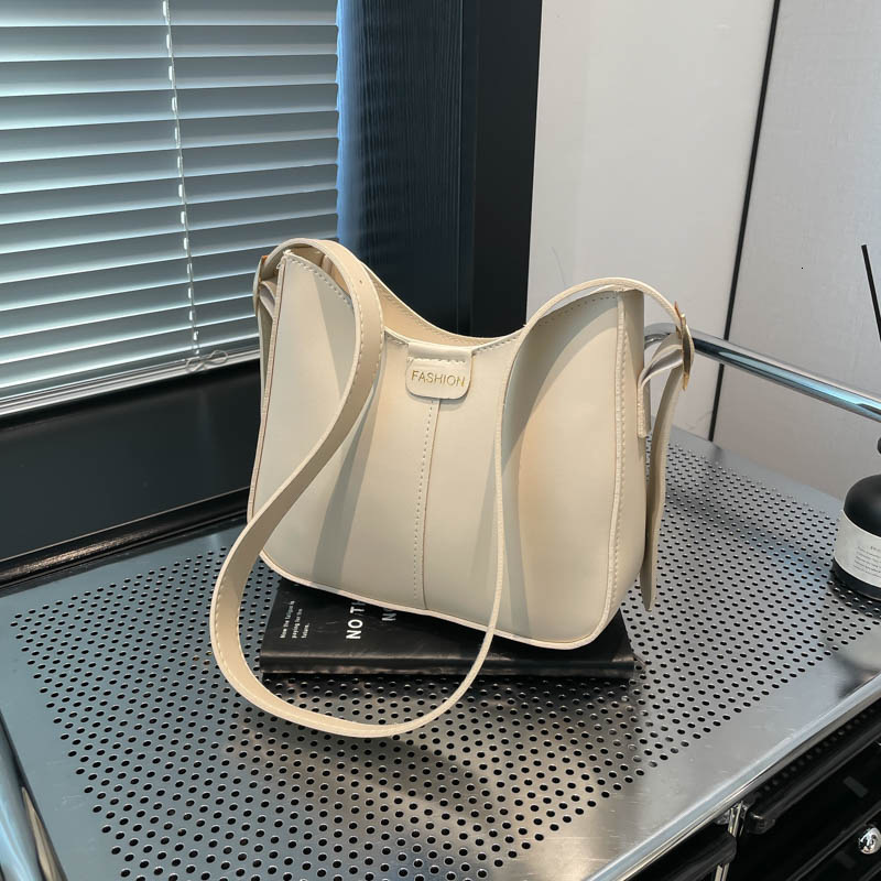 Women's new spring and summer fashion bucket bag one shoulder crossbody bag versatile fashion shoulder bag underarm bag patchwork texture designe