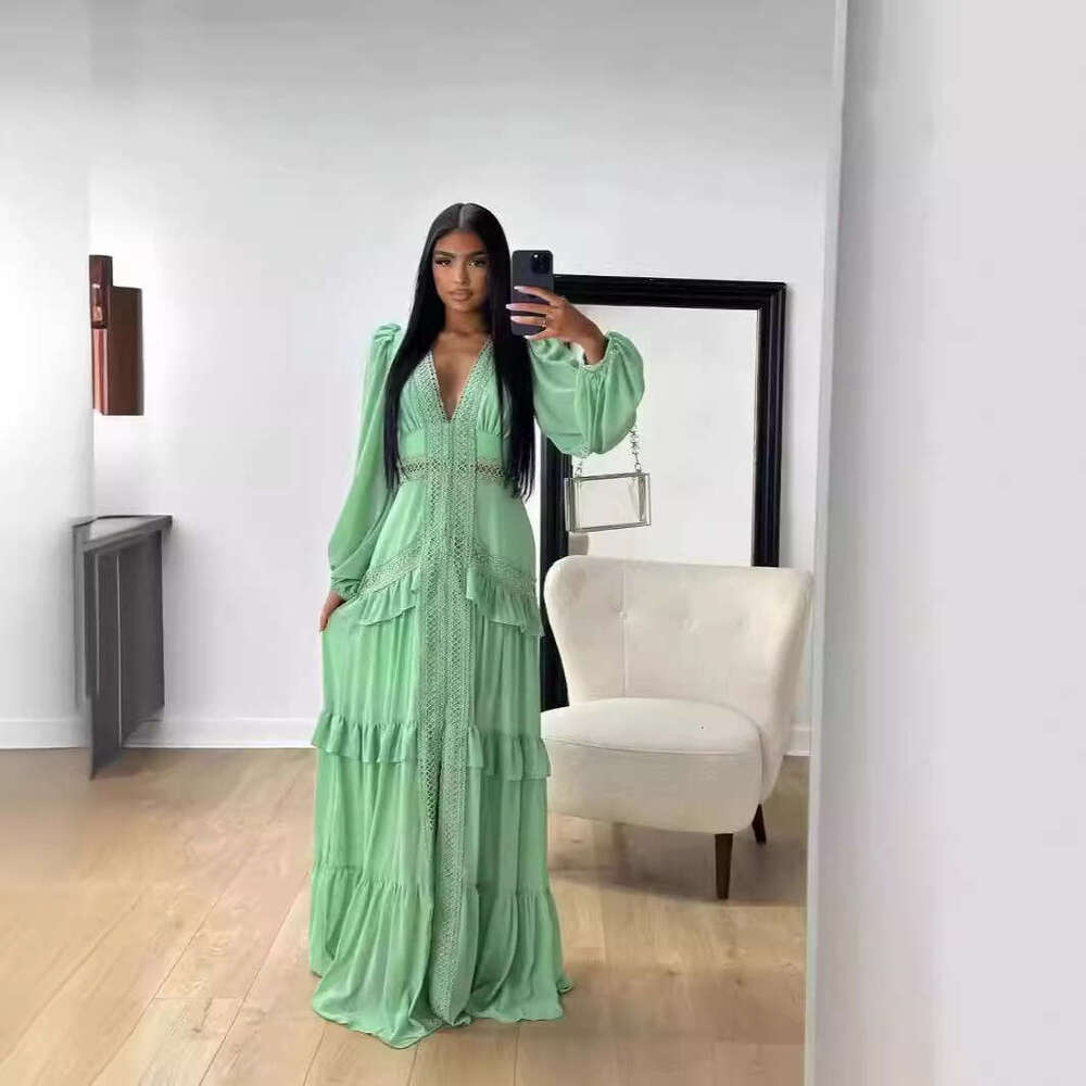European American autumn winter temperament splicing sleeved V-neck dress women's long skirt 2025 new style chic and elegant clothing