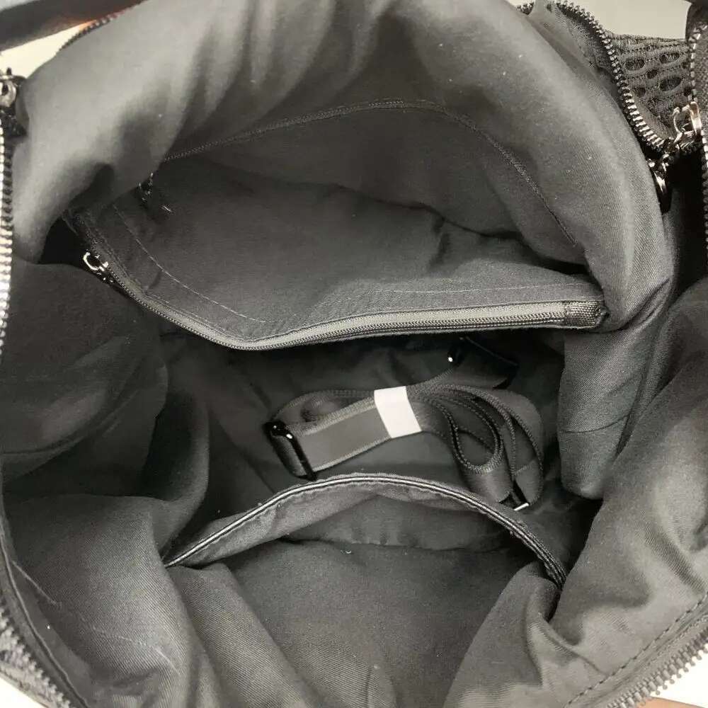 Women's Fashionable Retro Mesh Patchwork Cowhide Tote With Large Capacity Single Shoulder Crossbody Carrying Bag