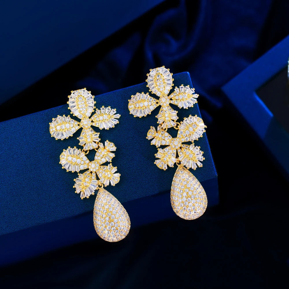 CWWZircons Stylish 3 Tone Long Leaf Drop Earrings for Women Shiny Cubic Zirconia Micro Pave Bridal Statement Party Jewelry E0557 250517