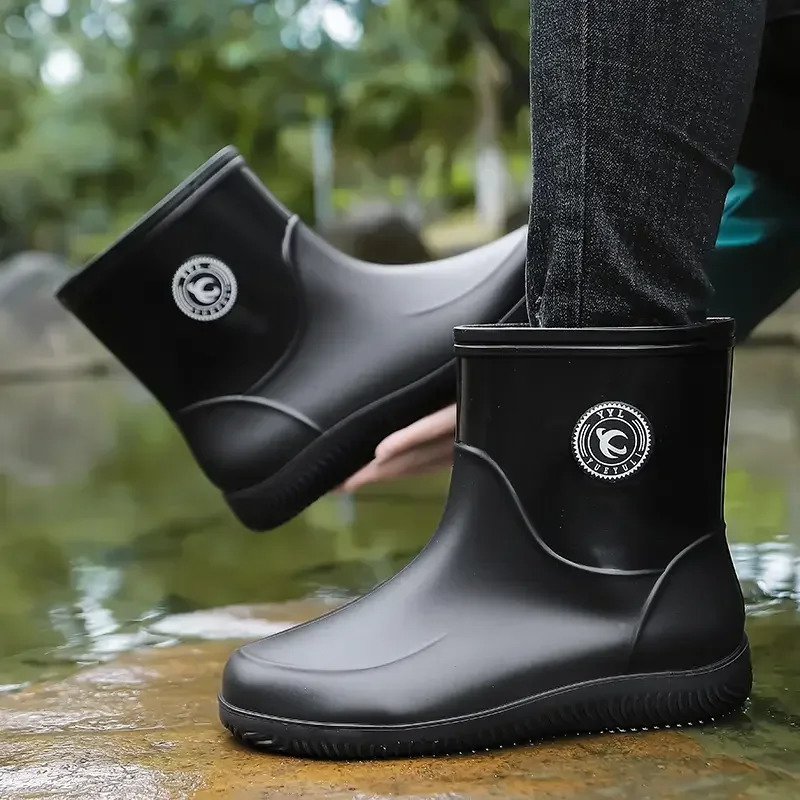 Men Rain Boots Non-slip Light Hiking Rain Shoes Slip on Waterproof Outdoor Leisure Rubber Fishing Shoes Work Water Shoes 250515