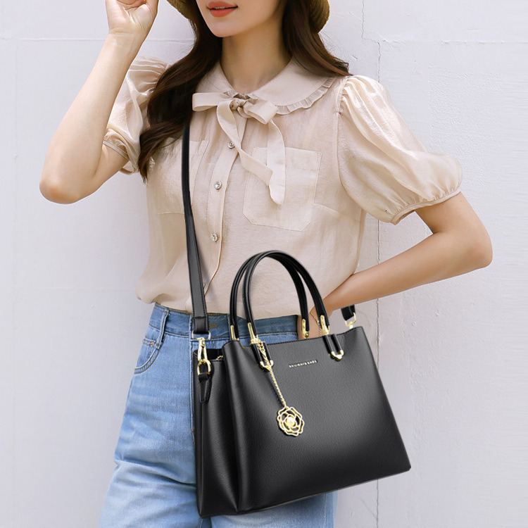 Free Shipping Designer Bag New Fashionable Women's High-quality Commuting Handbag Large Capacity Multi Compartment Tote Bag Urban Minimalist Luxu