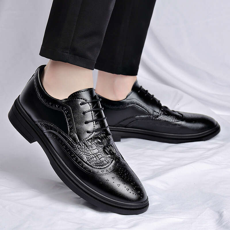 2025 New Spring Business and Leisure British Block Leather Men's Wedding Shoes