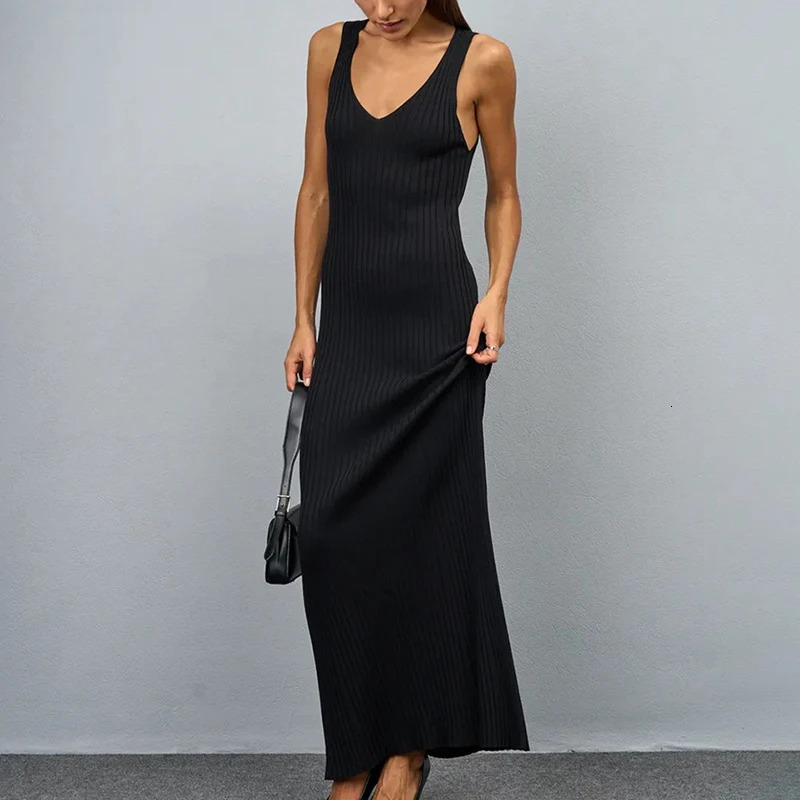 Tuularose Knitting Sling Dress For Women Sleeveless U Neck Pullover Long Summer Lady Casual Beach Vacation Slim 250520