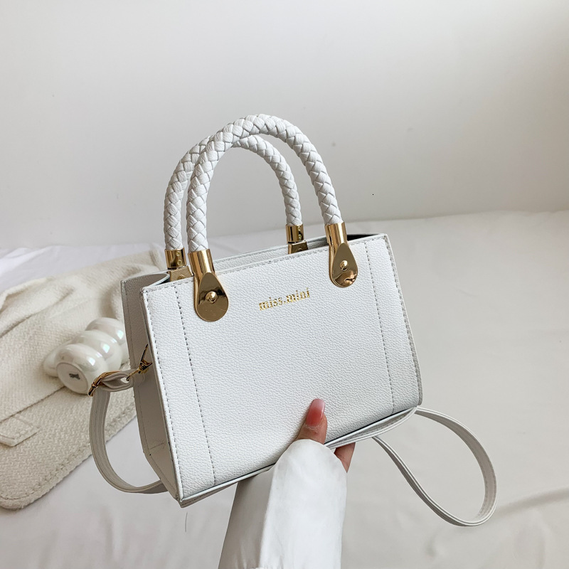 Free Delivery Designer Bag Simple Solid Color Hand Commuter Small Women's 2025 Versatile Fashionable Crossbody Leisure Bag Trend Luxury Bag