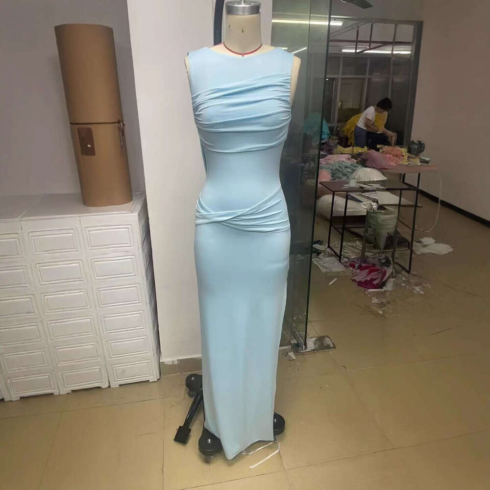 Design inspired with blue round neck backless design, sexy high-end sleeveless slim fit temperament, dress 2025 new casual and versatile fashion cloth
