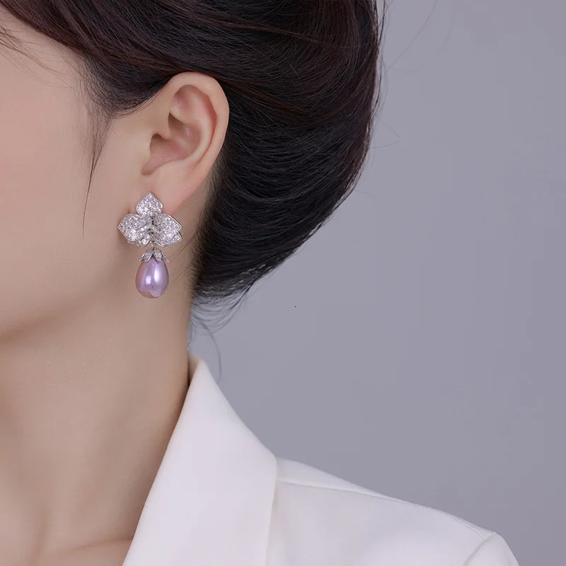 European and American Heavy Industry Fashion Zircon Micro Inlaid Petal Droplet Shaped Pearl Earrings 250517