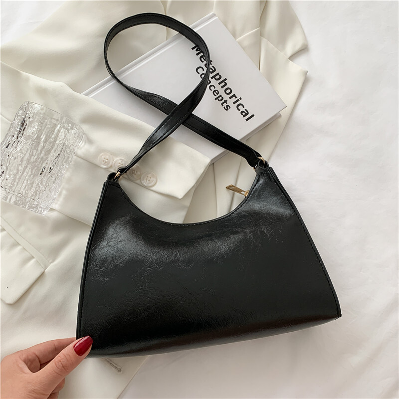 Free Delivery Designer Bag Underarm Women's Casual Design 2025 New Trendy Red Crescent Simple And Cute Crossbody Luxury Bag