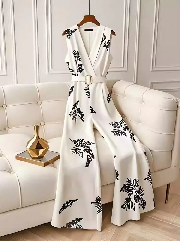 White Printed Jumpsuit For Women In Summer High-End Style Old-Fashioned Style Hanging And Elegant Pants 250520