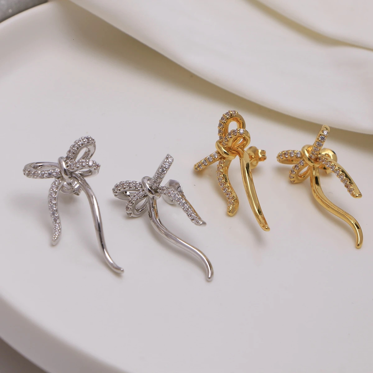 5 Pairs Fashion Gold /Silver Color Ribbon Bow Drop Earrings for Women Girls Korean Style Bow Ear Studs Earrings Wedding Jewelry 250517