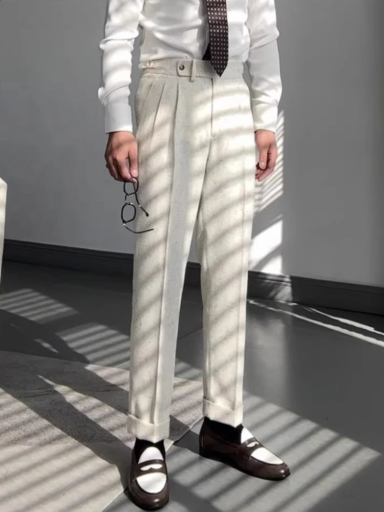 2025 Spring Casual Trousers Mens Vintage Belt High Waist Straight Pants Naples Fashion Solid Color Pleated Mens Woolen Trousers 250519