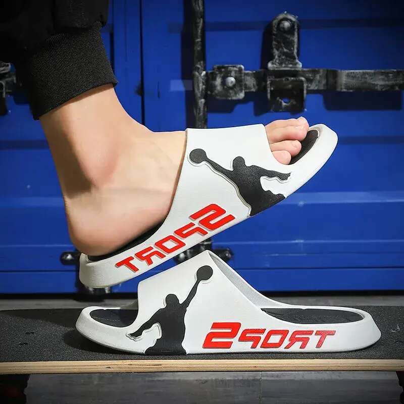 Slippers Men With A Feeling Of Stepping On Feces In Summer Casual Sandals For Teenagers Outdoor Sports Basketball