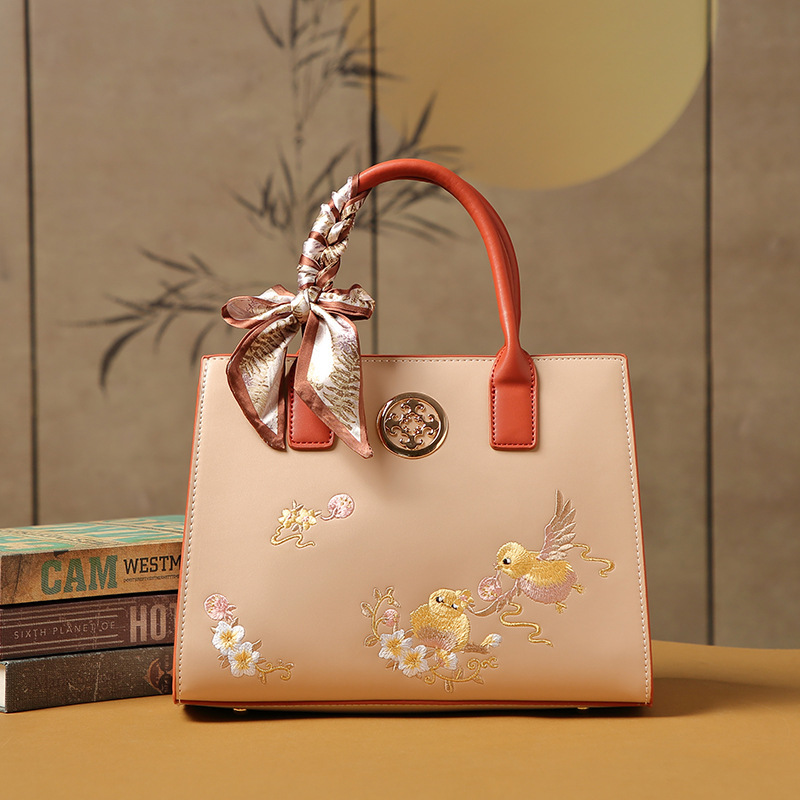 Free Shipping Designer Women's Bag Chinese Mandarin Duck Embroidered Handbag Fashionable And Luxurious Mother's Day Wedding Banquet Shoulder