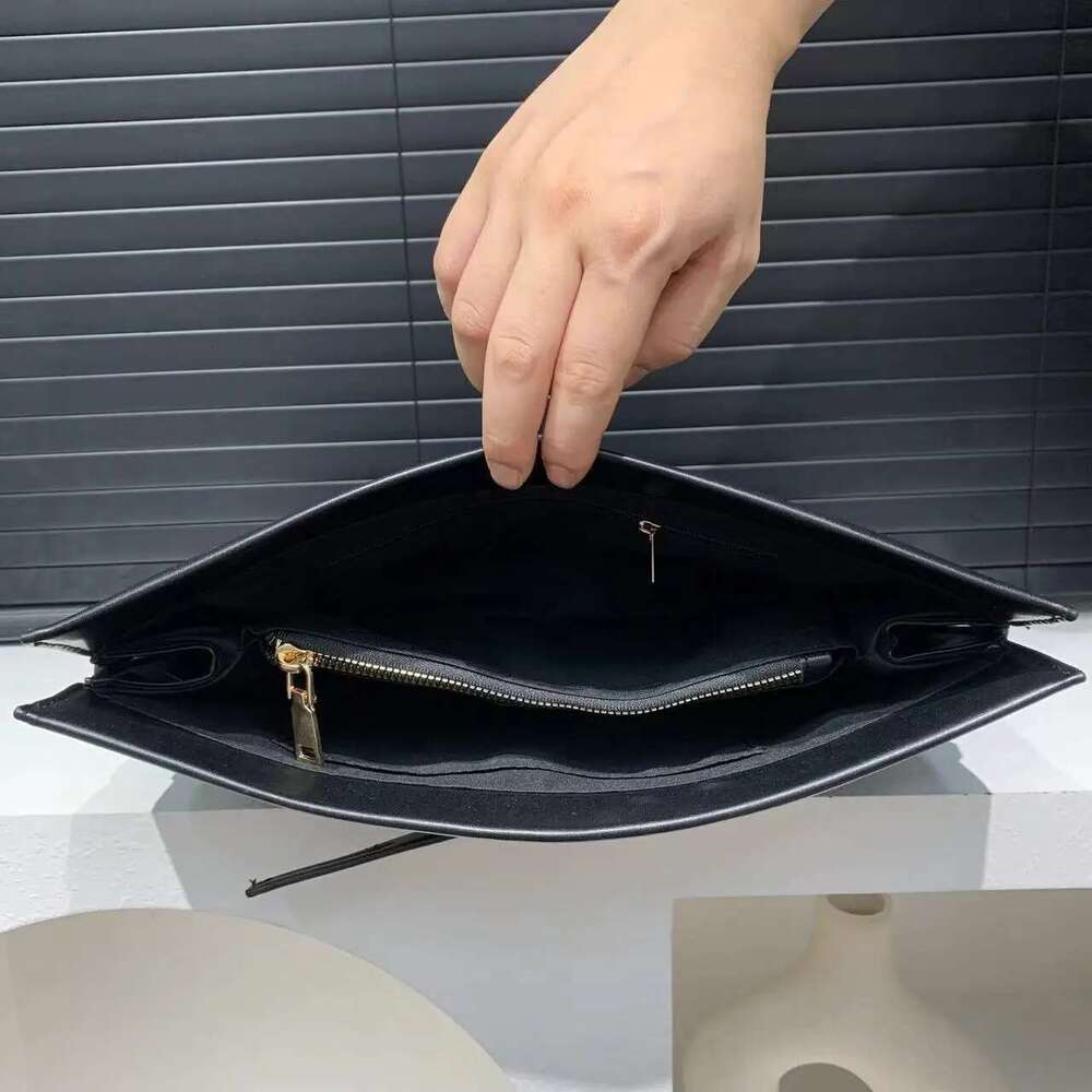 Women's Fashion Soft PU Leather Handbag Design Business Commuter Bag